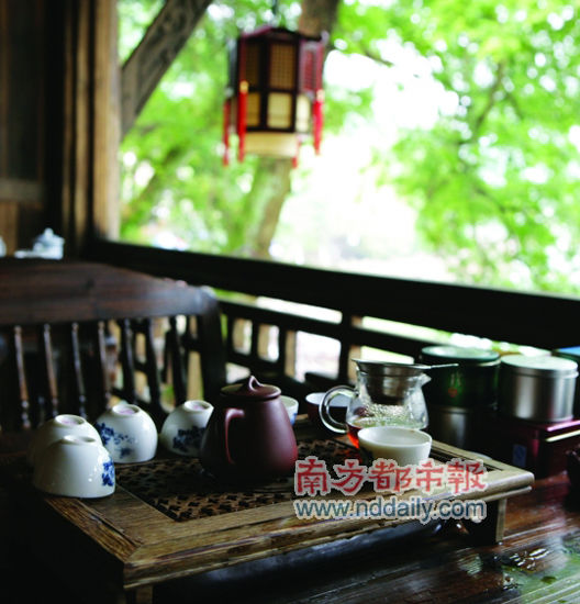 山中清涼，正適合避暑